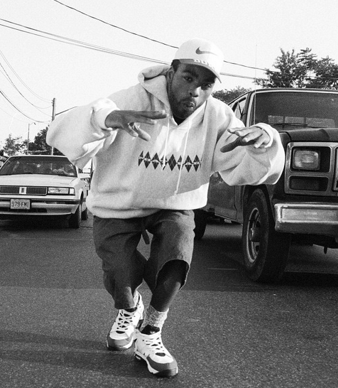 Pictures of People Wearing... Sweatwear